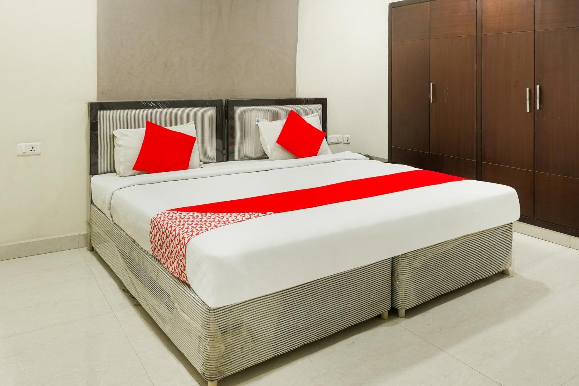 Hotel O Karthikeya Pride Vijayawāda Екстериор снимка